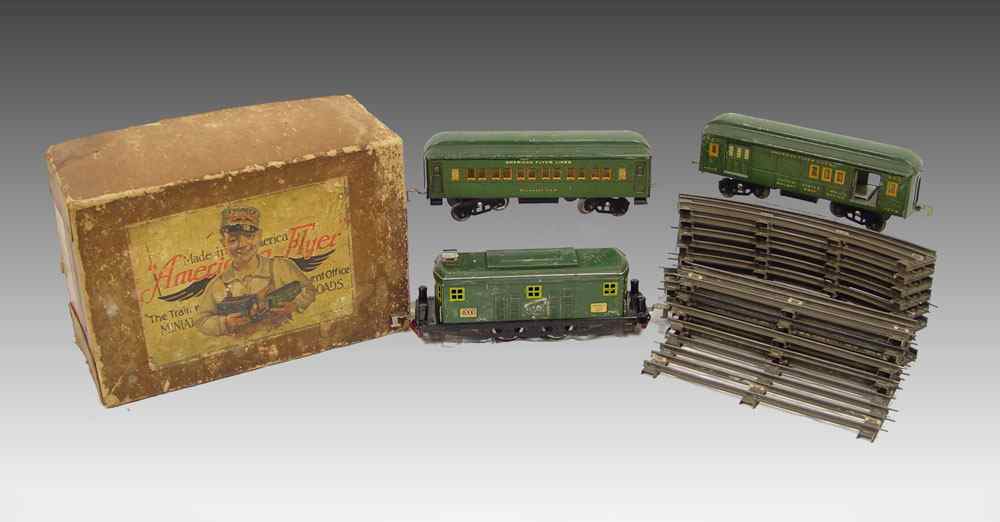 Appraisal: PRE WAR AMERICAN FLYER TRAIN WITH ORIGINAL BOX All Dark