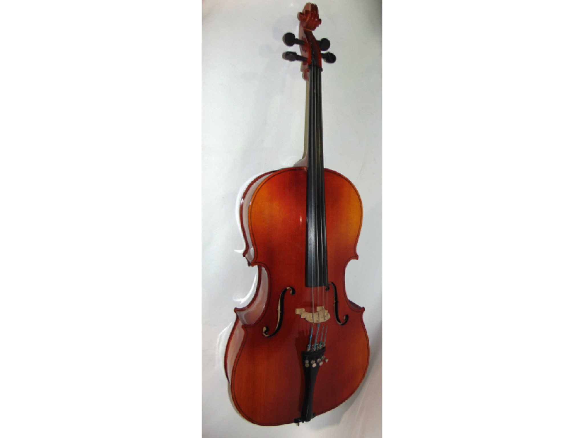 Appraisal: A German made timber cello with paper label to interior