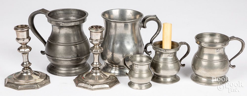 Appraisal: Set of English pewter measures th c etc Set of