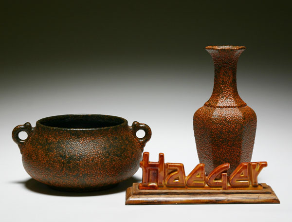 Appraisal: Three Haeger art pottery pieces including a Lizard glaze vase