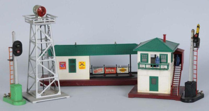 Appraisal: Lot of Lionel Train Accessories Description Post-war Includes radar tower