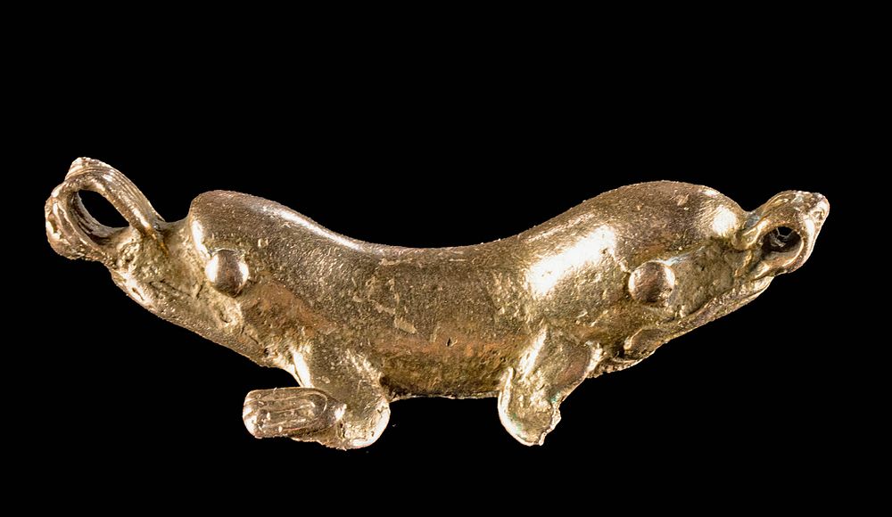 Appraisal: Veraguas Gold Tumbaga of a Double Headed Lizard Pre-Columbian Central