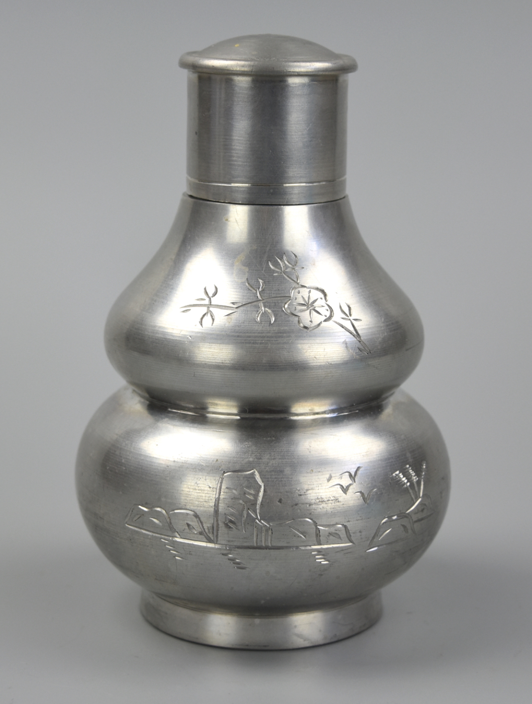 Appraisal: CHINESE DOUBLE GOURD PEWTER TEA-CADDY TH C A Chinese polished