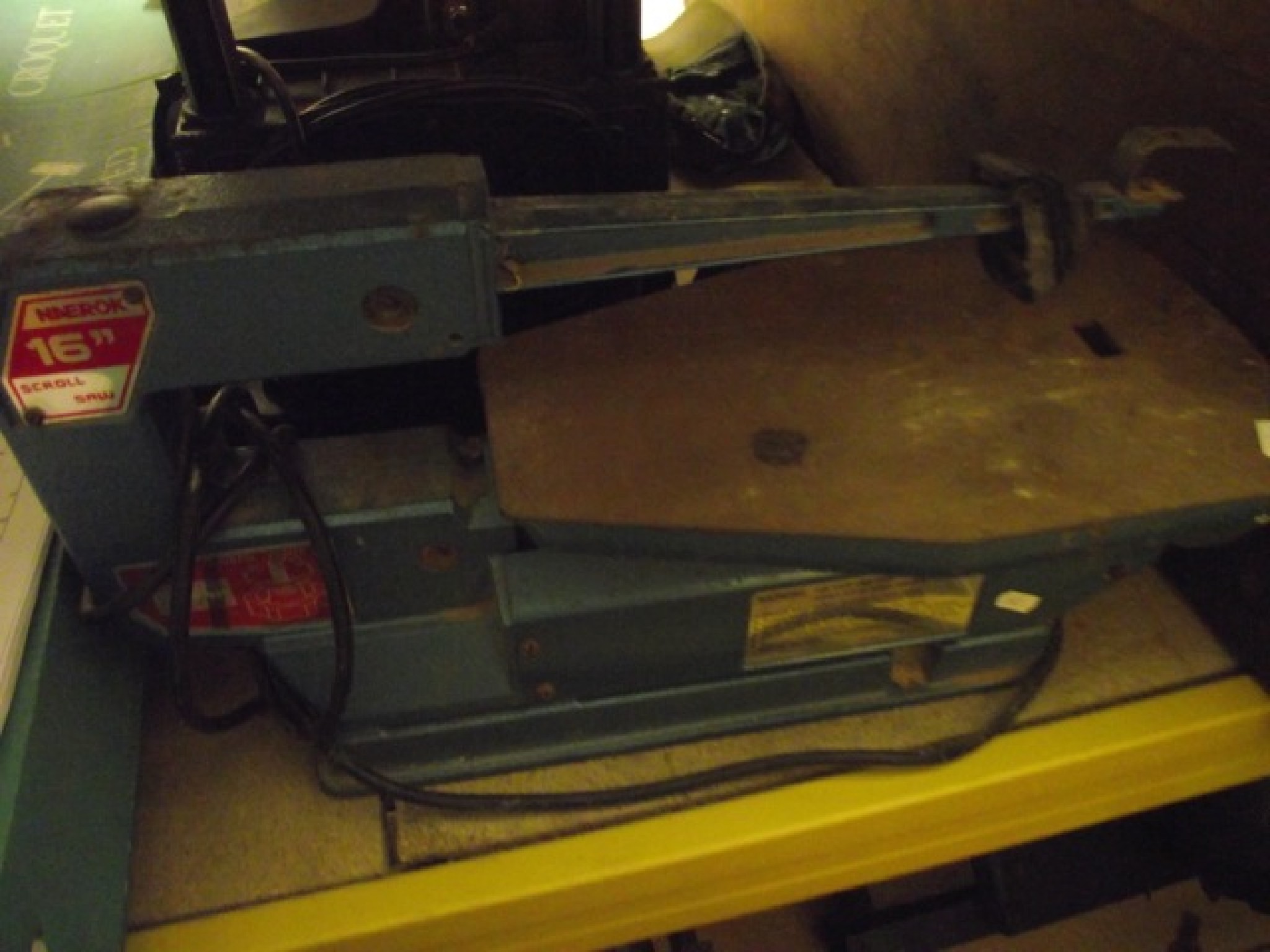 Appraisal: A Naerok inch electric powered bench top scroll saw