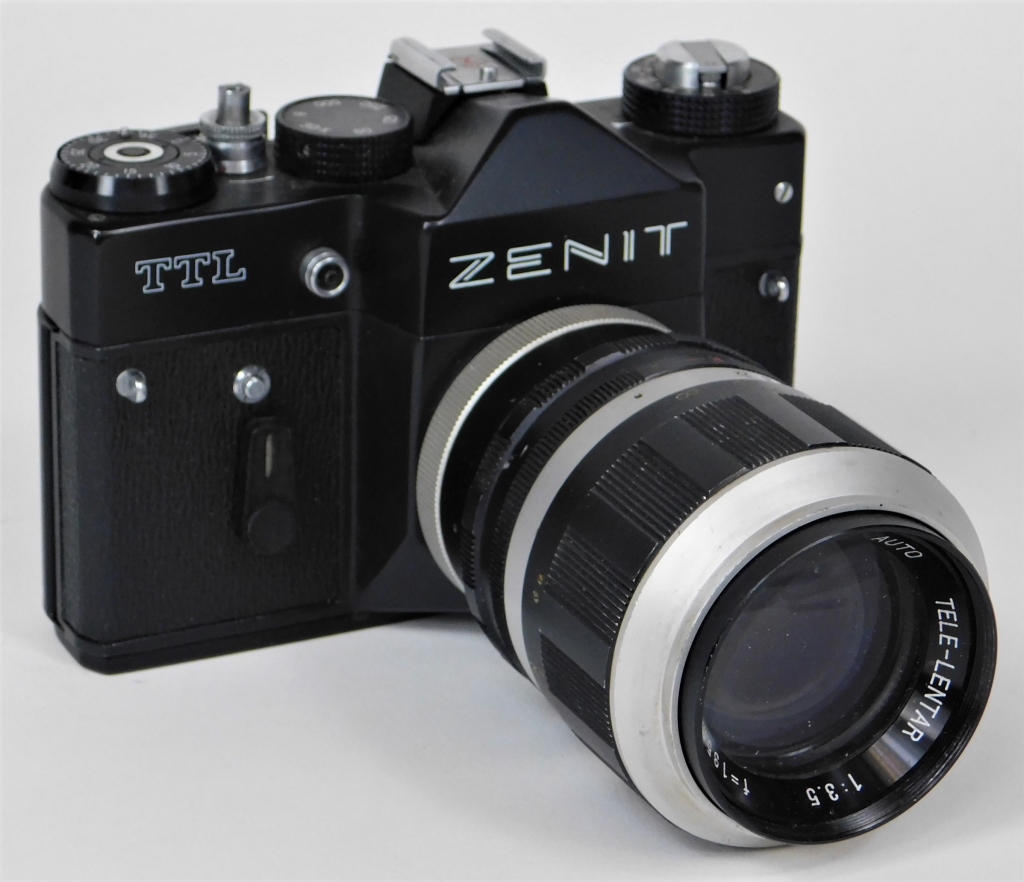 Appraisal: KMZ ZENIT TTL SOVIET CAMERA TELE-LENTAR LENS KMZ Zenit TTL