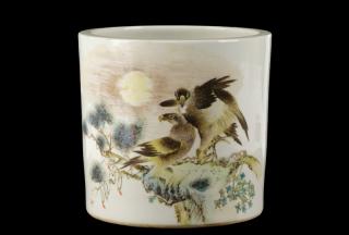 Appraisal: Large Chinese Porcelain Brush Pot w Hawks A large famille