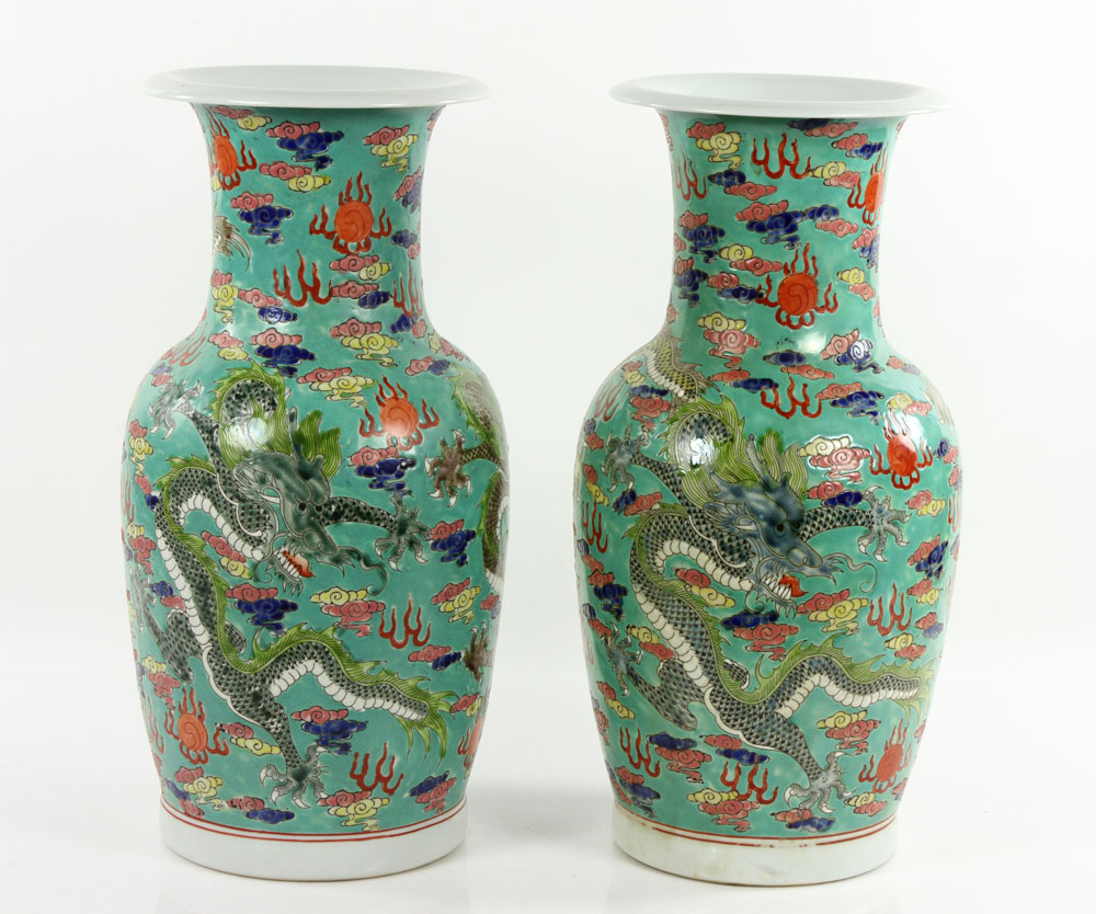 Appraisal: - Pr Chinese Famille Verte Vases Pair of Chinese famille