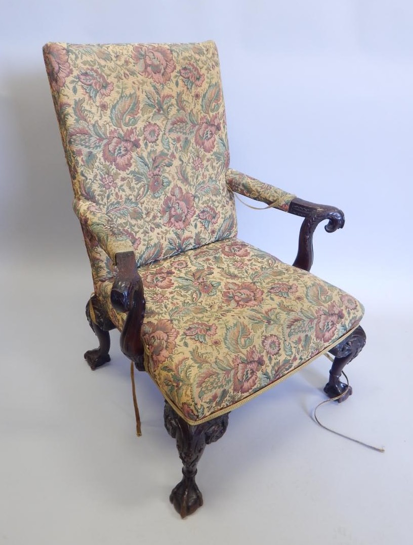 Appraisal: A late th-early thC mahogany open armchair in George III