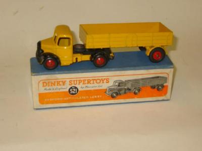 Appraisal: Bedford Articulated Lorry yellow boxed G