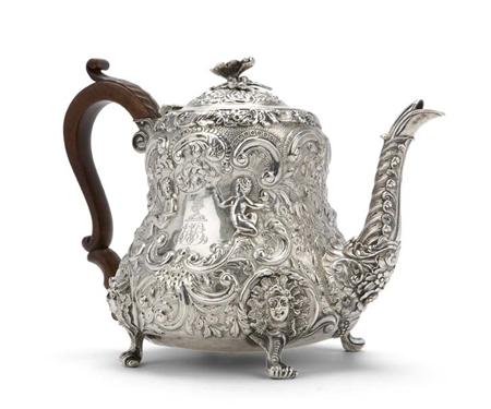 Appraisal: A George III silver coffee pot Craddock and Reid London