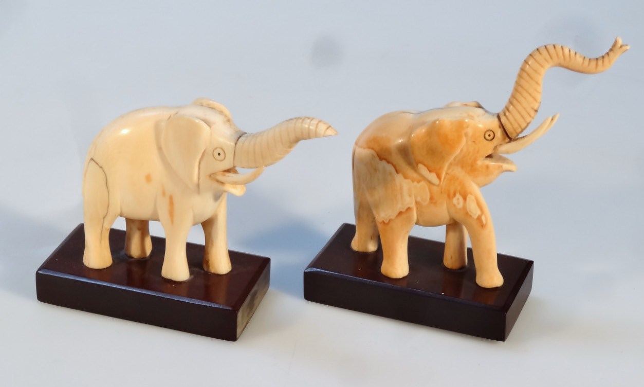 Appraisal: A matched pair of early thC ivory figures of elephants