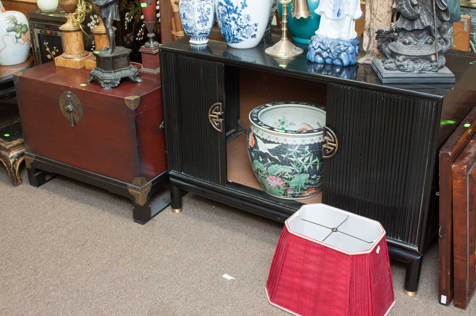 Appraisal: Two oriental style cabinets