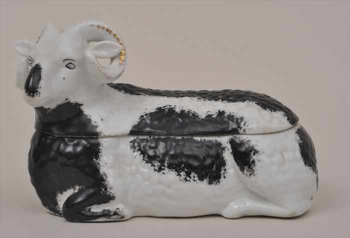 Appraisal: RUSSIAN PORCELAIN RAM-FORM SMALL TUREEN AND COVER With blue eagle