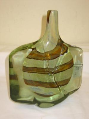 Appraisal: A MDINA GREEN TINTED GLASS BOTTLE FLASK of shaped square