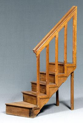 Appraisal: th century English staircase oak throughout with five slightly curved