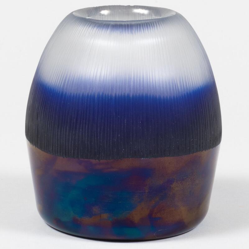 Appraisal: Thomas Stearns Glass Nebbia Lunare Vase Acid stamp x in