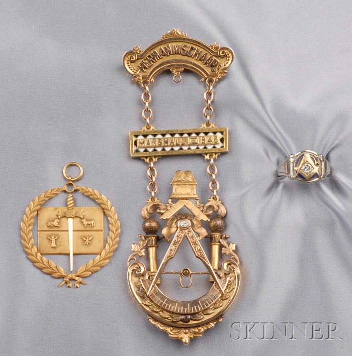 Appraisal: Three Masonic kt and kt Gold Jewelry Items an kt