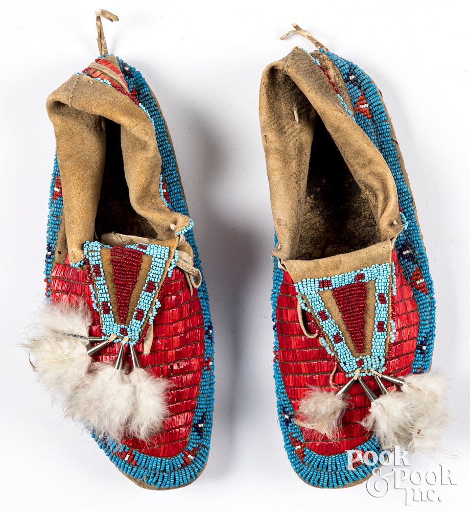 Appraisal: Pair of Sioux Indian beaded quill moccasins Pair of Sioux