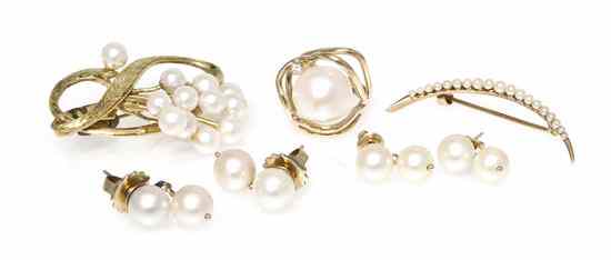 Appraisal: A Group of Yellow Gold and Cultured Pearl Jewelry consisting