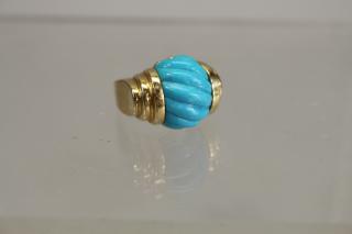 Appraisal: Turquoise Stone K Gold Ring Turquoise Stone K Gold Ring