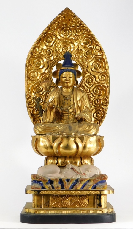 Appraisal: LG JAPANESE MEIJI GILT LACQUER SEATED BUDDHA Japan Meiji PeriodFinely