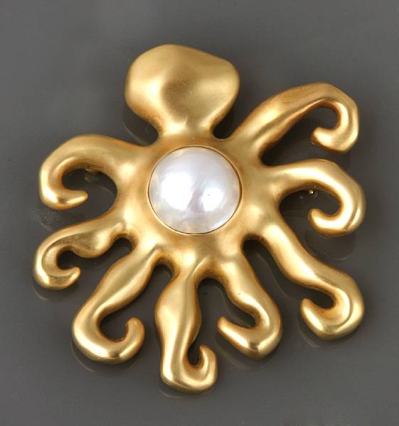 Appraisal: A mab cultured pearl and k gold octopus motif brooch-slider