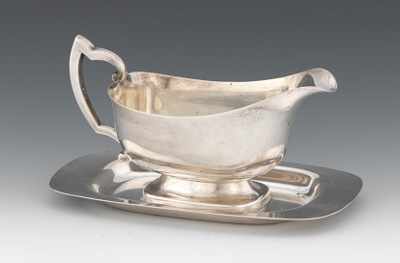 Appraisal: Modern Sterling Silver Gravy Boat and Liner Plate Sleek gravy