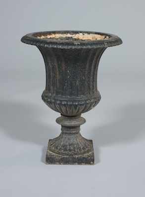 Appraisal: A Single Iron Garden Urn Iron urn with gadrooned rim