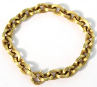 Appraisal: Italian K Gold Chain Bracelet The string of ribbed hollow