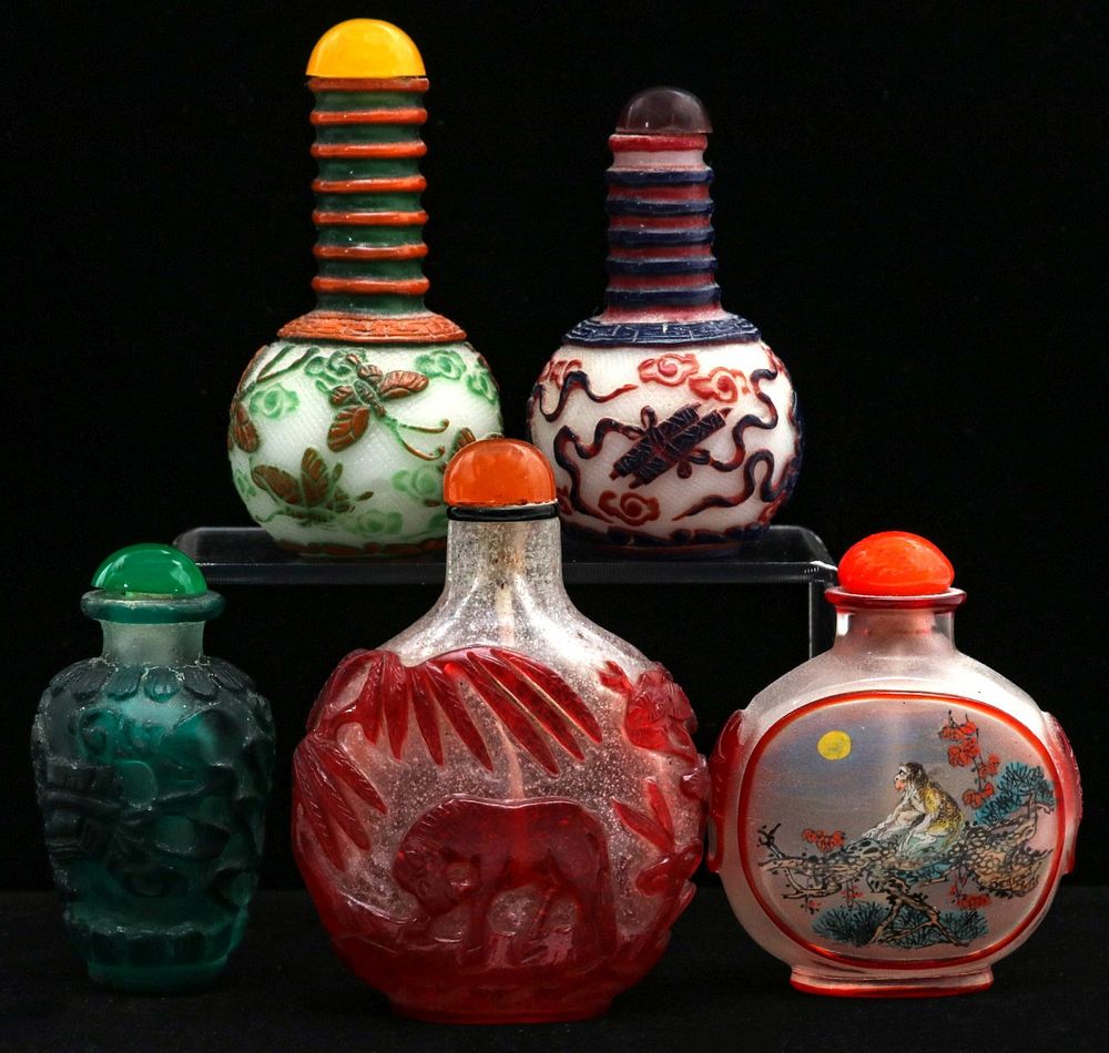 Appraisal: MODERN PEKING GLASS AND OTHER CHINESE SNUFF BOTTLES Carved molded