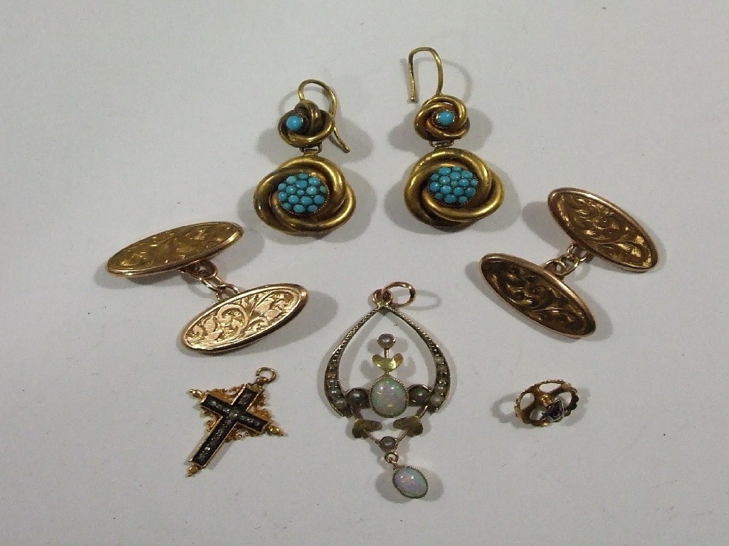 Appraisal: Lot of Victorian gold pieces to include black enamel diamond