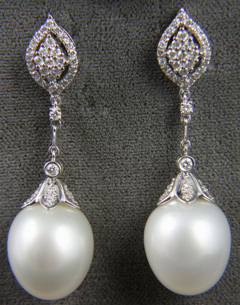 Appraisal: Pair of k white gold diamond and pearl earrings D