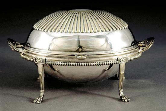 Appraisal: English silverplate breakfast tureen late th centuryrevolving dome-form hinged cover