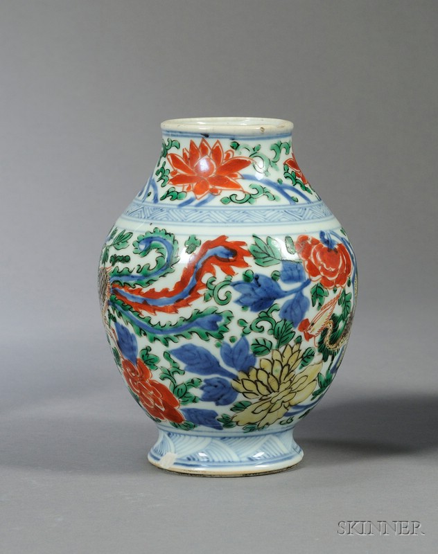 Appraisal: Wu Tsai Vase China Transitional period th century decoration of