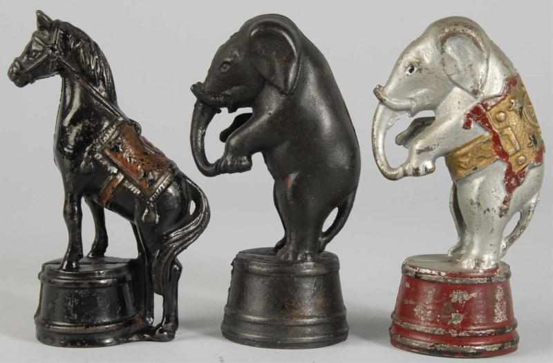 Appraisal: Lot of Cast Iron Animal Still Banks Description Includes two