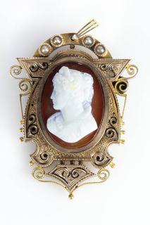 Appraisal: Victorian hardstone cameo and k yellow gold pendant-brooch centering one