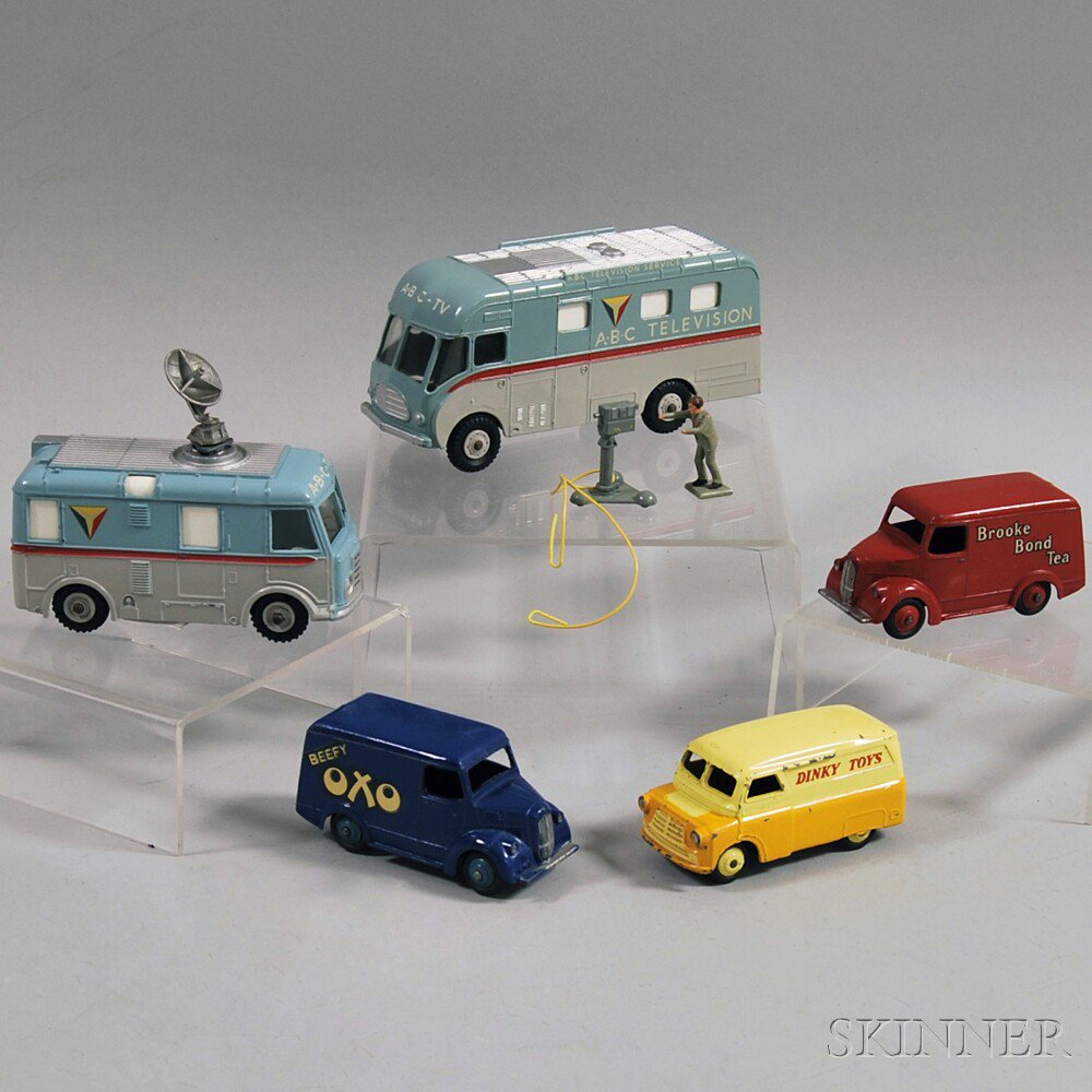 Appraisal: Five Meccano Dinky Toys Die-cast Metal Vehicles England including Supertoy