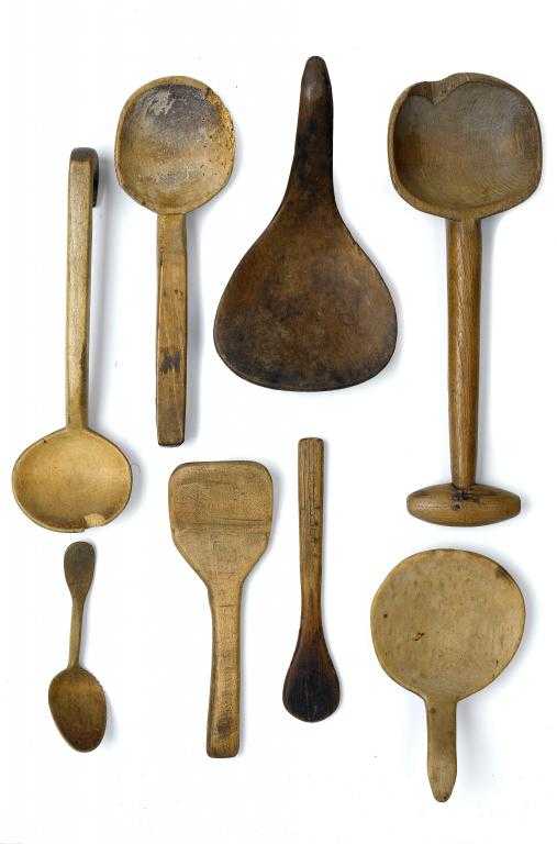 Appraisal: FIVE BEECH AND OTHER LADLES AND SCOOPS TWO SPATULAE AND