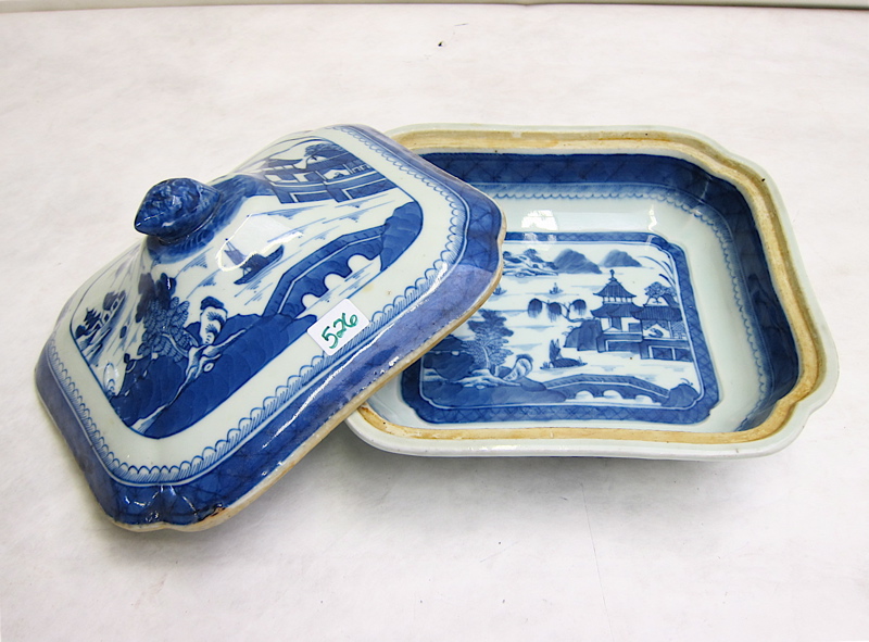 Appraisal: CHINESE EXPORT PORCELAIN LIDDED SERVER having blue and white landscape