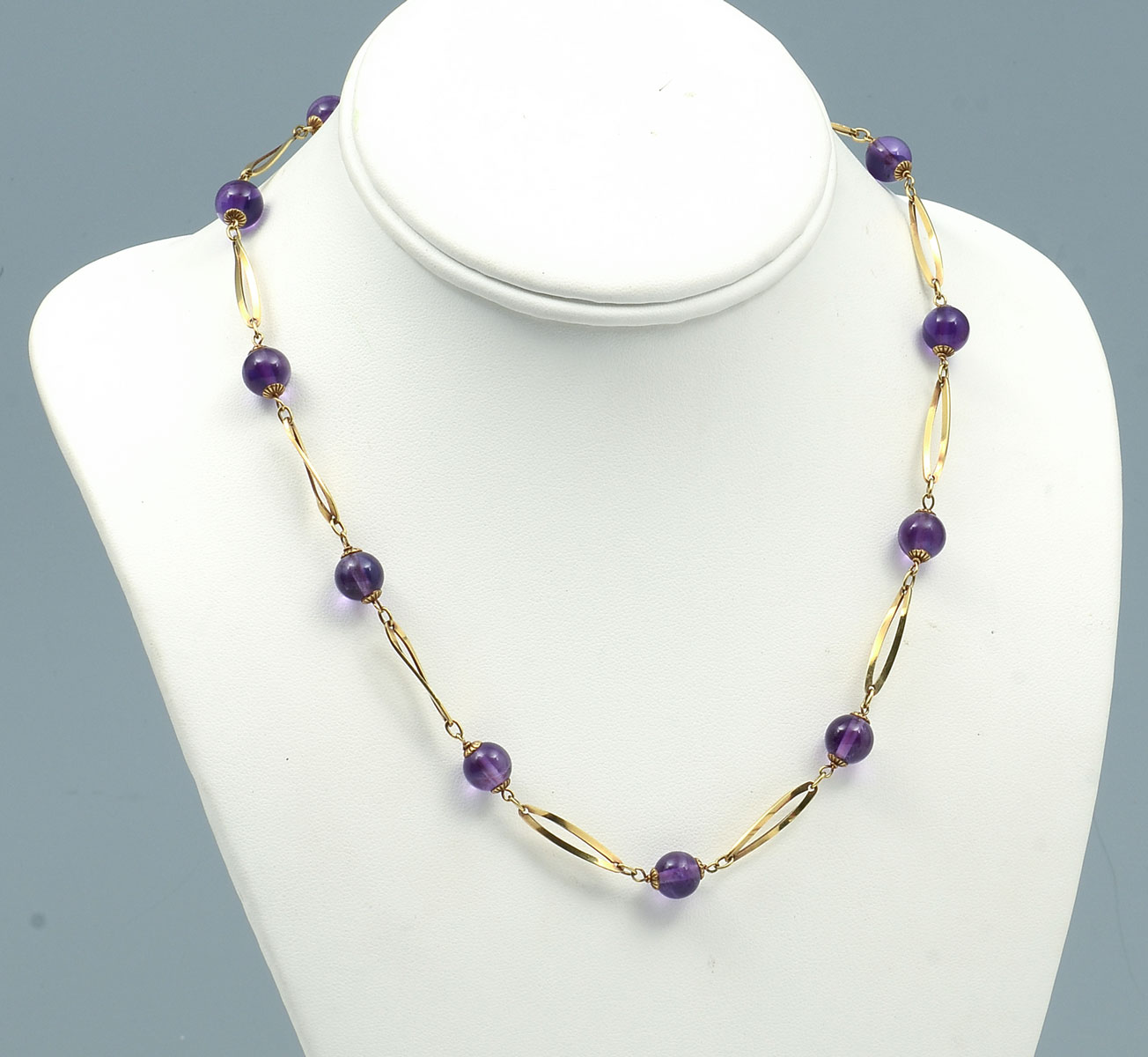 Appraisal: K MID-CENTURY CTW AMETHYST BEAD NECKLACE mm amethyst beads alternate