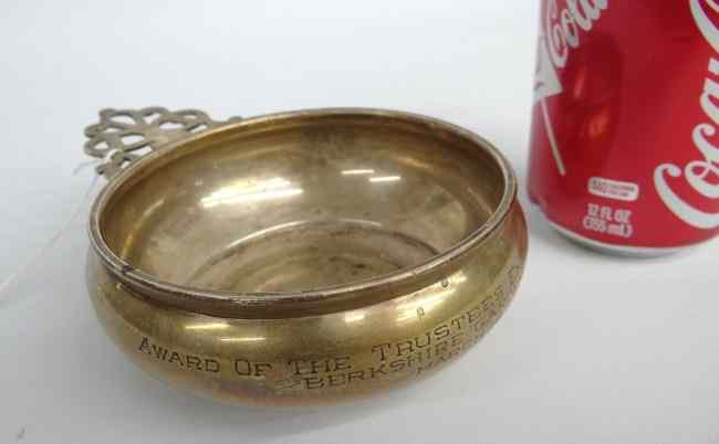 Appraisal: grams sterling silver porringer marked ''Paul Revere Reproduction ''