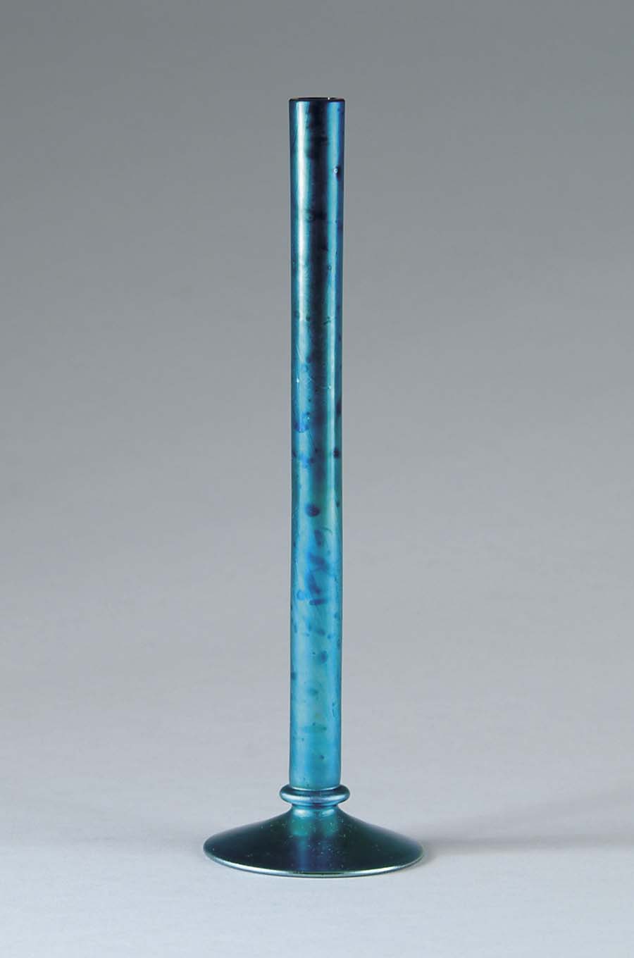 Appraisal: STEUBEN STICK VASE Very early blue Aurene stick vase with