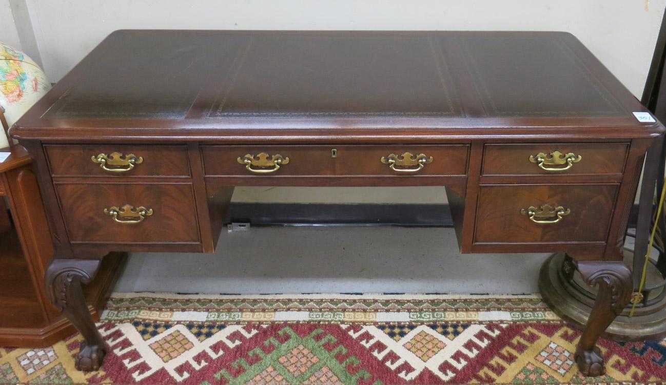 Appraisal: CHIPPENDALE STYLE MAHOGANY FLAT-TOP DESK Hekman Furniture Co Lexington NC