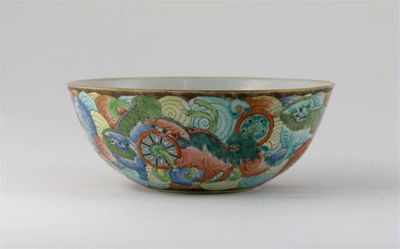 Appraisal: A Chinese famille rose bowl decorated with nine Buddhist lion