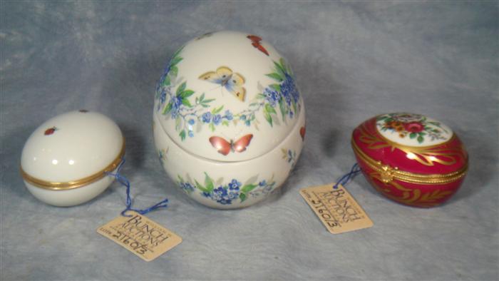 Appraisal: egg shaped Limoges dresser boxes longest Estimate -