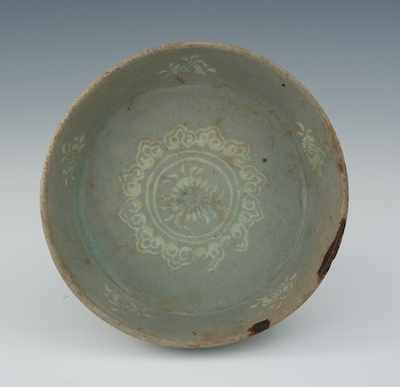 Appraisal: A Small Koryo Style Celadon Inlaid Dish A shallow celadon