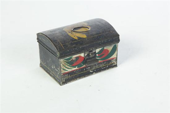 Appraisal: TOLE DOME TOP BOX American nd quarter- th century Small