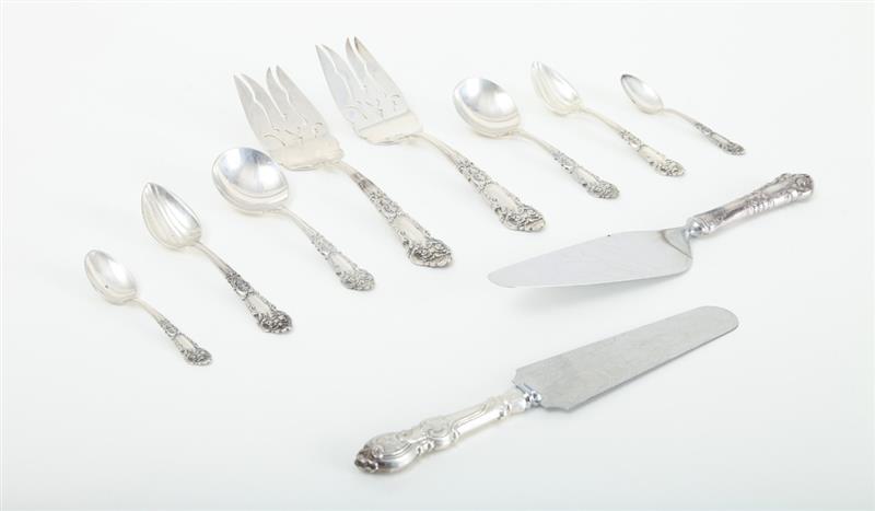 Appraisal: REED AND BARTON SILVER -PIECE FLATWARE SERVICE IN THE FRENCH