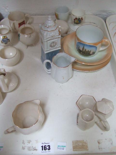 Appraisal: Sixteen crested china including seven Goss models such as a