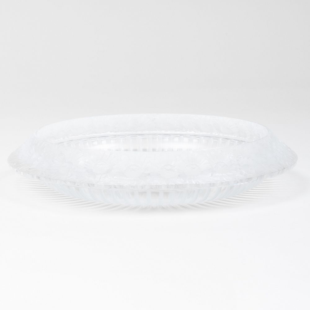 Appraisal: Lalique Glass 'Marguerites' Bowl Signed in etch and with 'France'